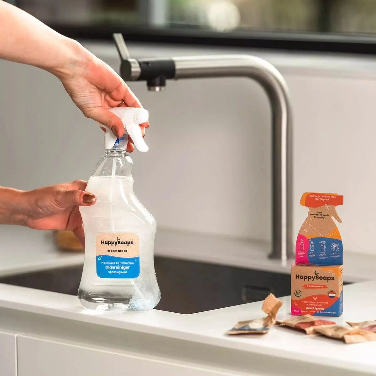 HappySoaps Cleaning Tabs - Combipack Met 4 Verschillende Tabs - Allesreiniger, Keukenreiniger, Glasreiniger En Sanitairreiniger - 100% Plasticvrij, Duurzaam & Vegan - Afbeelding 8
