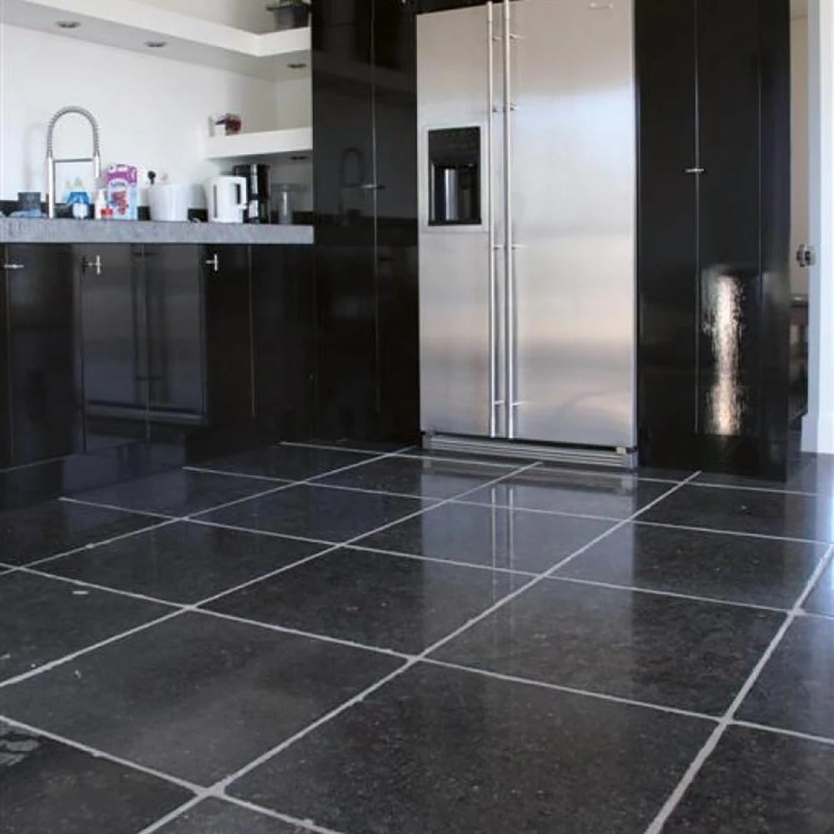 HG Natuursteenreiniger Glans (product 37) - 1L - Voor Regelmatig Gebruik Van Marmer En Kalkhoudend Natuursteen - Afbeelding 4